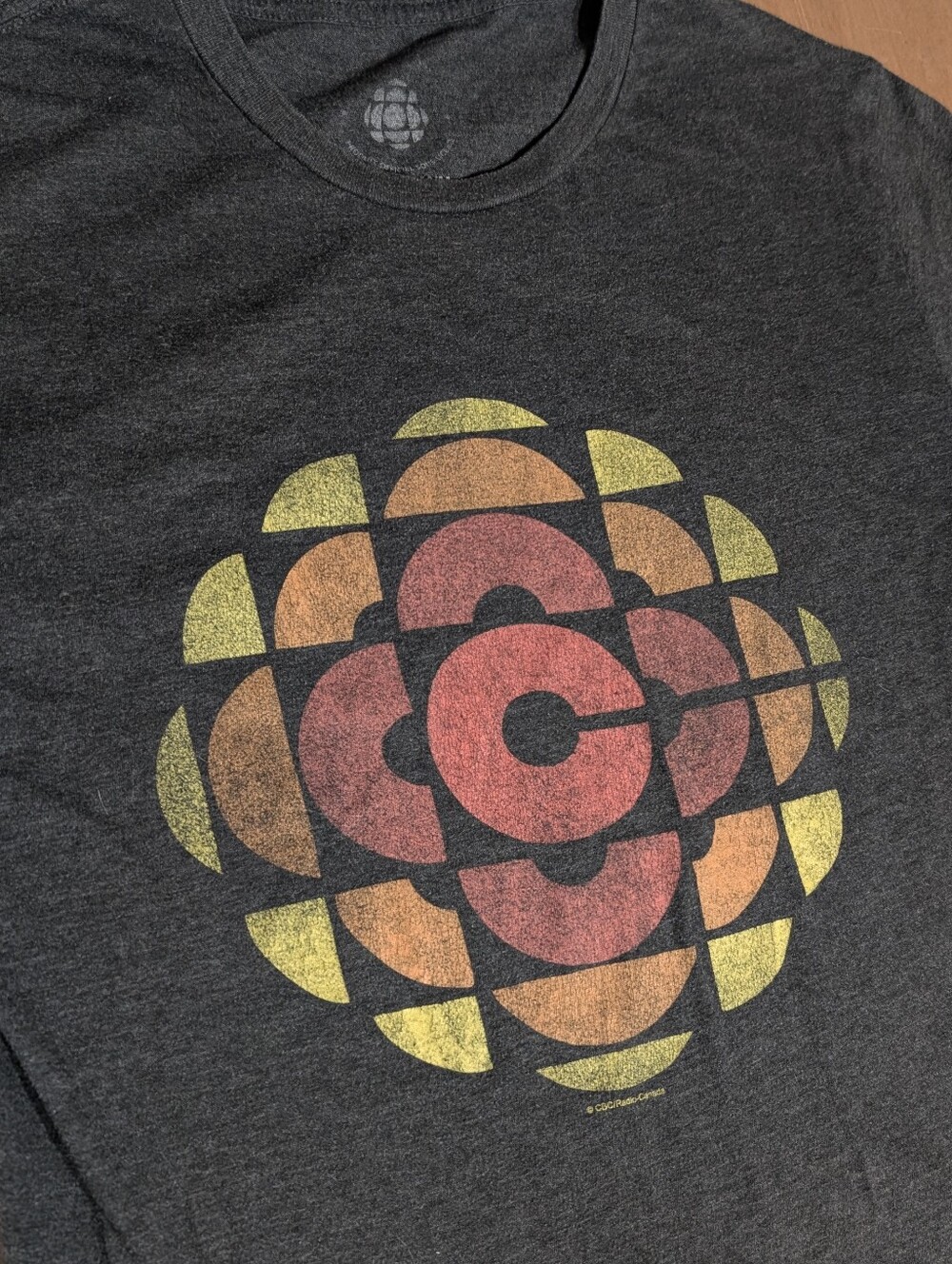Vintage CBC radio T Shirt M - Picture 5 of 8
